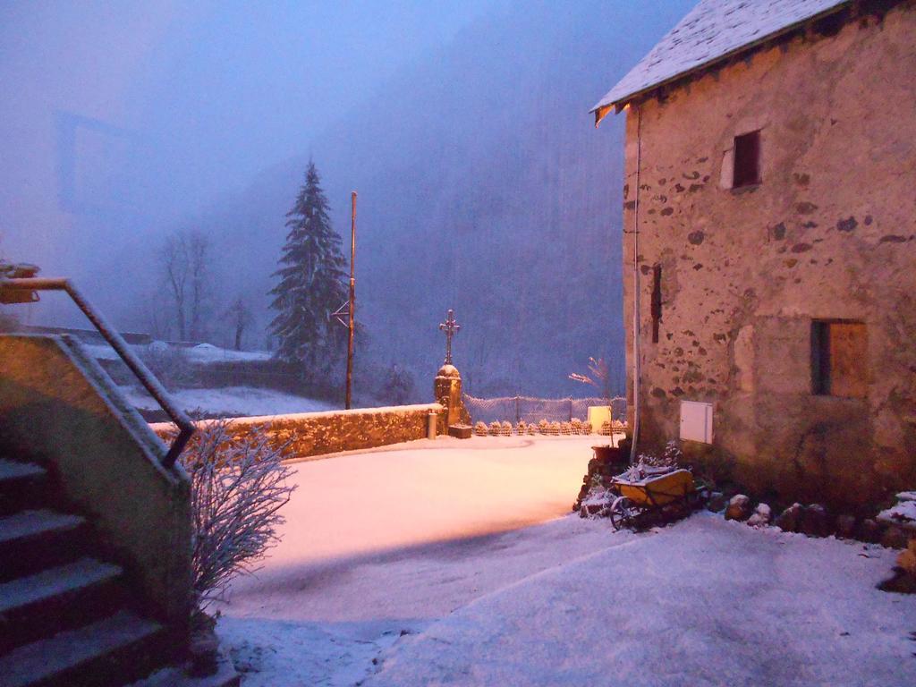 Maison Bergoun Borce Esterno foto